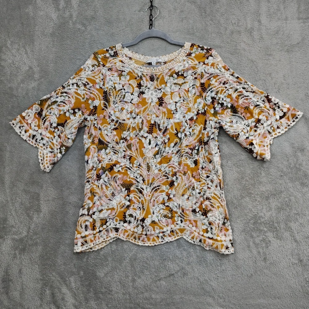 Solitaire Top XL Womens Floral Embroidered Lace Boho Floral Rayon Scalloped hem